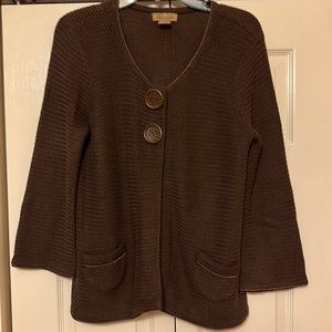 Peck & Peck weekend top with 3/4 sleeves.  Size L